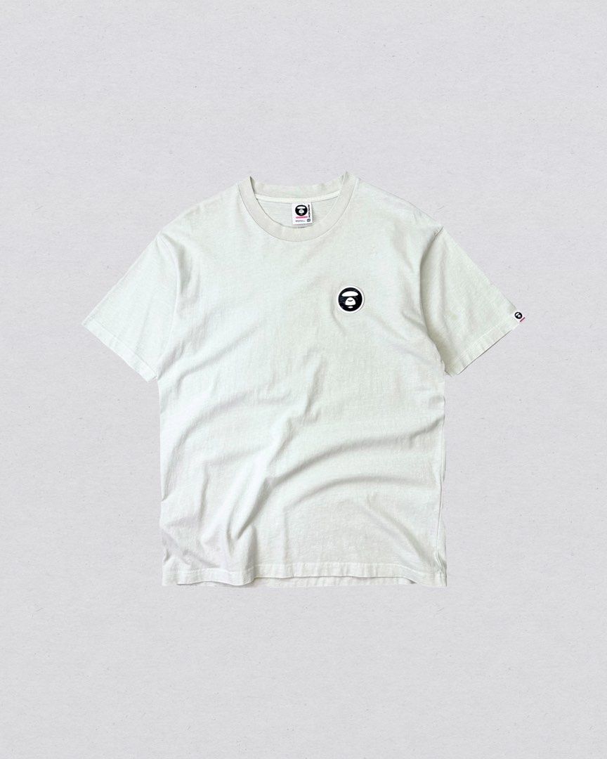Aape Now Moonface tee shirt (Category: Tshirts & Polo Shirts ) located in Cabanatuan. Submitted by argarments.ph (Listing ID 1470573411, Image 1). Description: Tagged: Medium on tag, fits large Width 21.5” | Length 29.5” Condition: Great condition Issue(s): -.