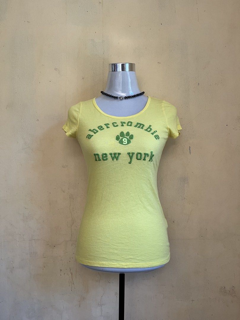 ✨Abercrombie Kids Top✨ (Category: Others Tops) located in Lupon. Submitted by weilclstle (Listing ID 1470653654, Image 1). Description: XL on tag but good for M Seller’s Reminder °~ payment first °~ manage your expectations as these clothes are thrifted °~ shipping fee will be shoulder by the buyer °~ issues will be stated if there’s any °~ wash before wearing ~ can request a video of the item ~ 🎀 Mode of Payment : Gcash ✮⋆˙ 🎀 Mode of Delivery 