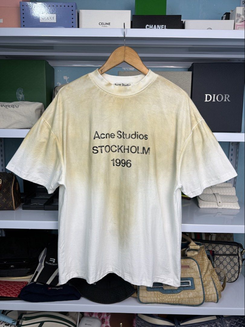 ACNE STUDIOS (Category: Tshirts & Polo Shirts ) located in Quezon City. Submitted by generalmerchandiseph (Listing ID 1470733500, Image 2). Description: - ACNE STUDIOS STOCKHOLM 1996 - YELLOWISH BROWN SUNFADE - OFF WHITE/VINTAGE FADE COLORWAY - DISTRESSED LOGO - 23W X 27.5L BOXY LARGE MENS - STILL IN PRISTINE CONDITION - HONGKONG / JAPAN SOURCE - WASHED AND READY TO WEAR 🫧.