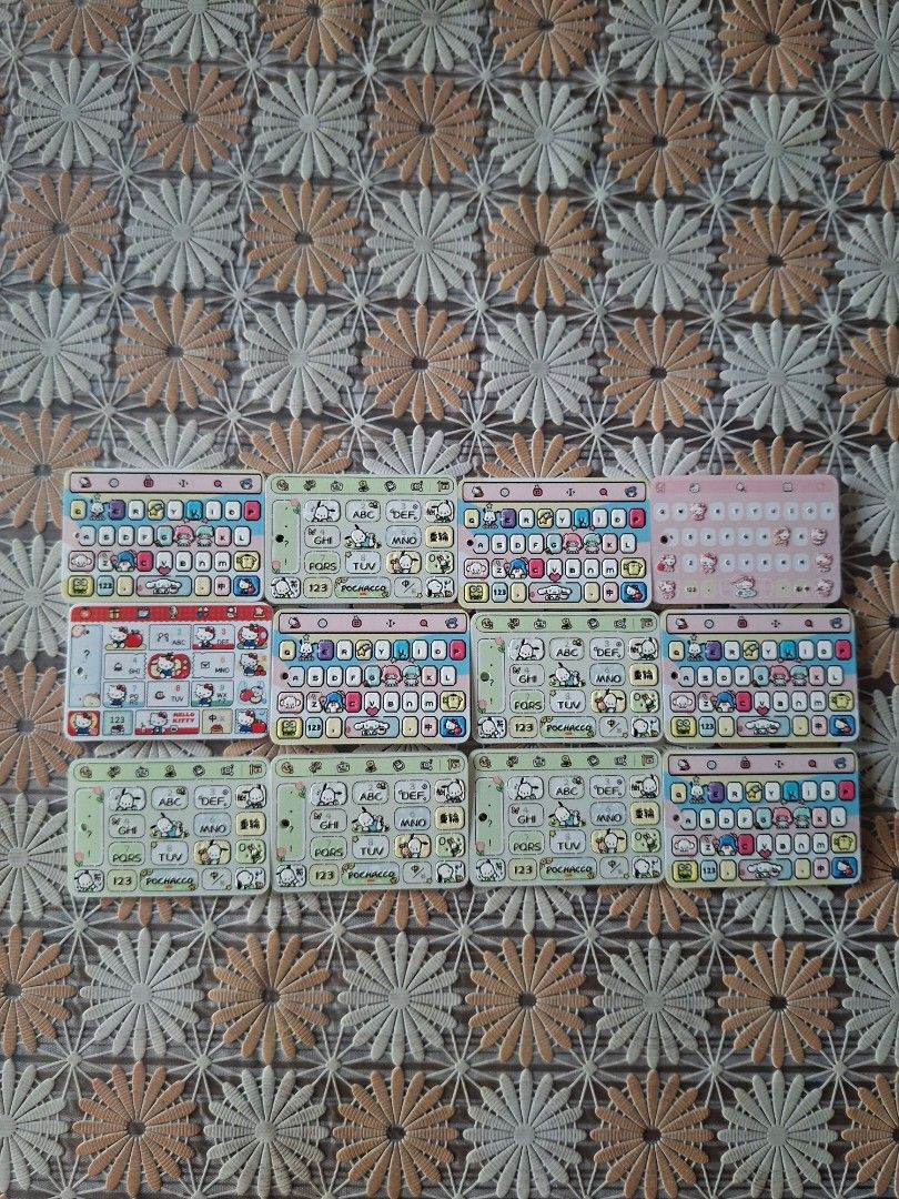 Acrylic beads and pendants (Category: Craft Supplies & Tools) located in San Pablo. Submitted by momsy_ (Listing ID 1470741737, Image 1). Description: 300 pesos take all only payment first 📍San Pablo, Laguna.