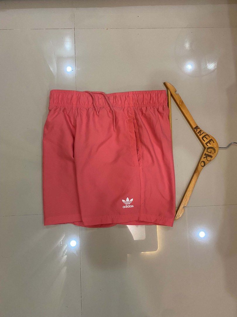 ADICOLOR ESSENTIALS TREFOIL SHORTS (Category: Shorts) located in Compostela. Submitted by moneyzone (Listing ID 1470673585, Image 3). Description: ADICOLOR ESSENTIALS TREFOIL SHORTS AS NEW CONDITION NO FLAWS ABOVE THE KNEE DIMES: MEDIUM 30-35 WAIST 16 LENGHT 11.5 HEM mine 650 + sf Liloan, Cebu.
