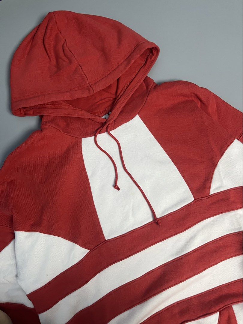 Adidas Big Logo Hoodie (Category: Coats, Jackets and Outerwear) located in Balanga. Submitted by itzmecelestial (Listing ID 1470715747, Image 2). Description: 🌸 ADIDAS BIG LOGO HOODIE Size: M Dimes: 22x24 Color rate: 10/10 Issue: Stains 𝑴𝑶𝑷: GCash | Pay Maya 𝑴𝑶𝑫: J&T ONLY -No cod/no cop. -No rush shipping. -No deleting/editing of bids, No return/No exchange mag basa muna before buying! -Strictly no cancellation. -Item needs wash. -Please d