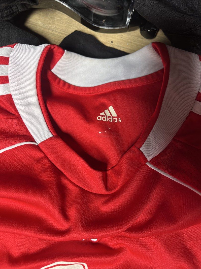 Adidas Blank jersey (Category: Tshirts & Polo Shirts ) located in Manila. Submitted by ichann.lrdzbl (Listing ID 1470671033, Image 2). Description: Color rate: 9.8/10 Fittings large Dimes: 21x28-29 Excellent condition no issue Authentic, complete tags.