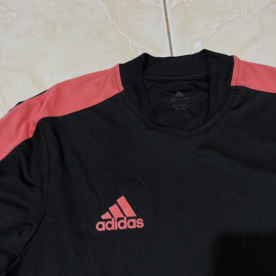 Adidas Dry Fit (Category: Tshirts & Polo Shirts ) located in Alubijid. Submitted by rstylthrft (Listing ID 1470635117, Image 2). Description: .