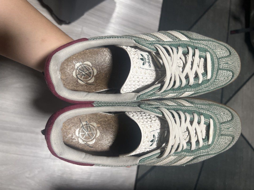 Adidas Gazelle Sean Wotherspoon (Category: Sneakers) located in Manila. Submitted by jomanez (Listing ID 1470687763, Image 2). Description: Adidas Gazelle Sean Wotherspoon Size 10 negotiable .