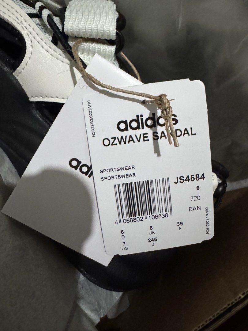 Adidas Ozwave Sandal (Category: Flats & Sandals) located in Lamut. Submitted by arteepreloved (Listing ID 1470686502, Image 2). Description: .
