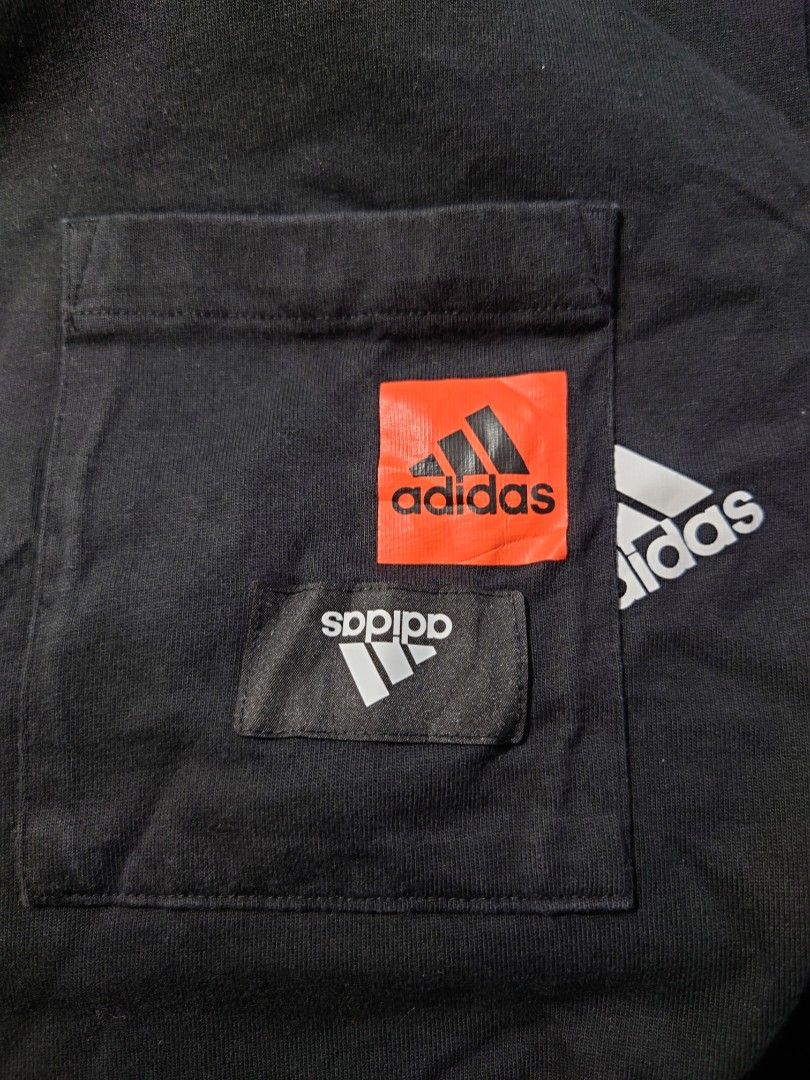 Adidas Pocket Tee tshirt thrift (Category: Tshirts & Polo Shirts ) located in Paranaque City. Submitted by emzeicool48572 (Listing ID 1470660188, Image 3). Description: Size: XL on tag (24x30 inch) Material: Heavy Cotton Color: Black color rate: 9.5/10 Condition: 9.5/10 📍Tambo Paranaque 💸Payment: Pay Maya only 📦🚚 Delivery: Lalamove or j&t (order mo book mo) No return policy Buy at your own risk Don't expect too much from this product, it's ju