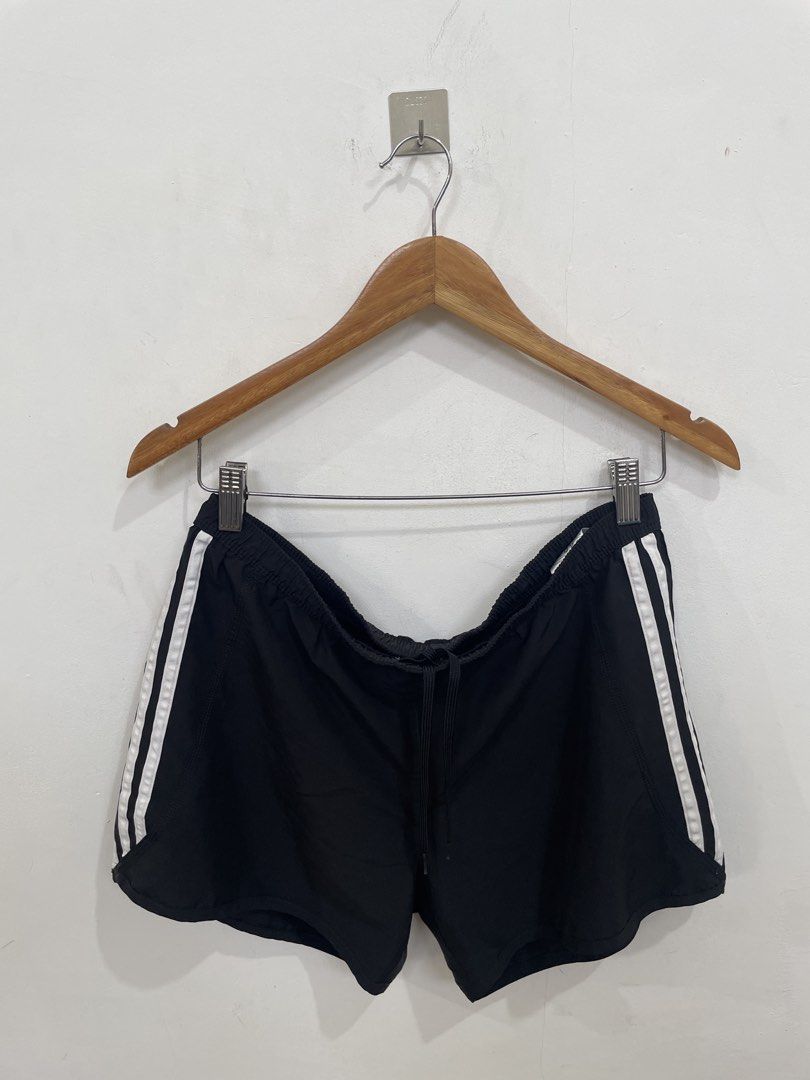 Adidas Response Climalite Black Athletic Shorts Size S (Category: Shorts) located in Las Pinas. Submitted by qcleopatrastrove (Listing ID 1470593399, Image 1). Description: *With worn photo if requested Please manage your expectations. Thank you.🤎.