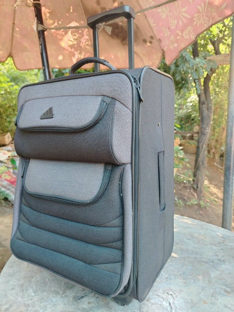ADIDAS SOFTCASE 22INCHES ORIGINAL FROM JAPAN (Category: Luggage) located in San Pedro. Submitted by surplus.faithenasha.2930 (Listing ID 1470583056, Image 2). Description: ADIDAS BRAND ORIGINAL FROM JAPAN NO ISSUE.