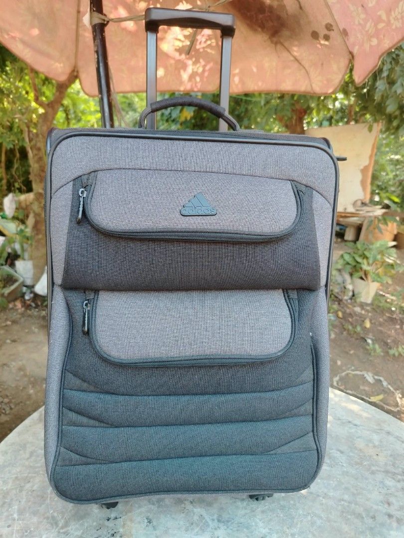 ADIDAS SOFTCASE 22INCHES ORIGINAL FROM JAPAN (Category: Luggage) located in San Pedro. Submitted by surplus.faithenasha.2930 (Listing ID 1470583056, Image 1). Description: ADIDAS BRAND ORIGINAL FROM JAPAN NO ISSUE.