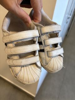 (Category: ) located in . Submitted by runwayboutique (Listing ID 1470649729, Image 1). Description: .