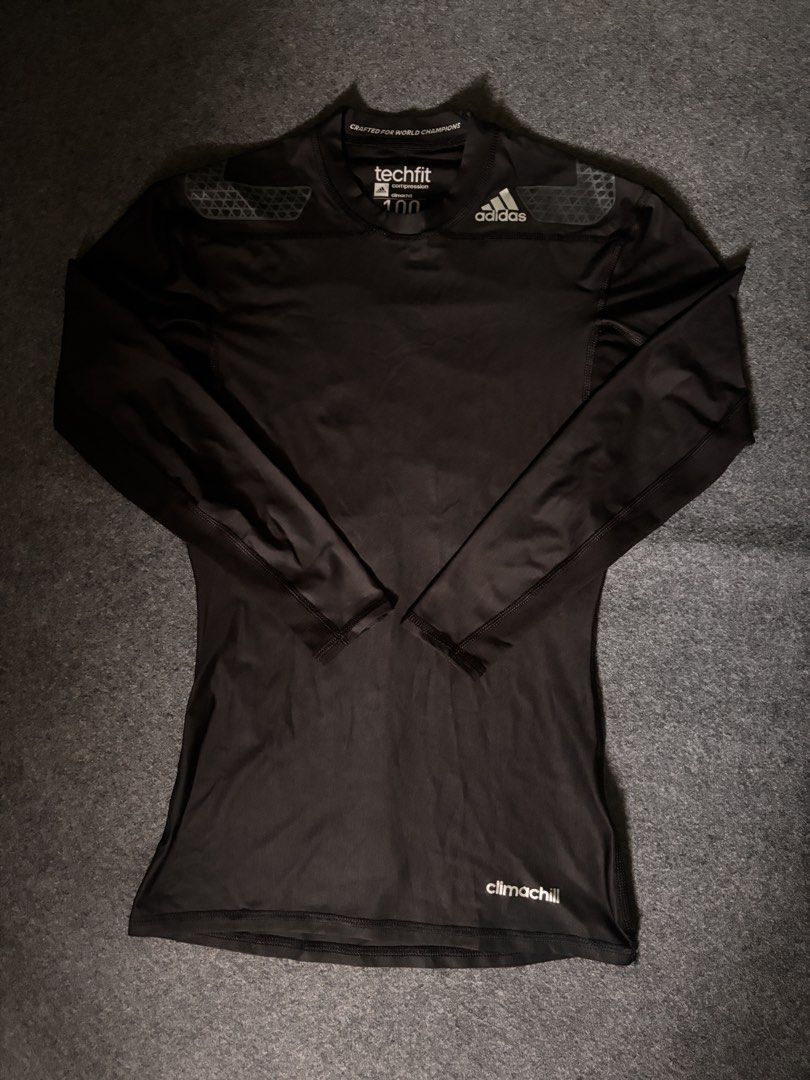 Adidas Techfit Power (Category: Activewear) located in Cebu City. Submitted by suota_co_23 (Listing ID 1470569239, Image 1). Description: Adidas Techfit Power Large LxW: 26x16.