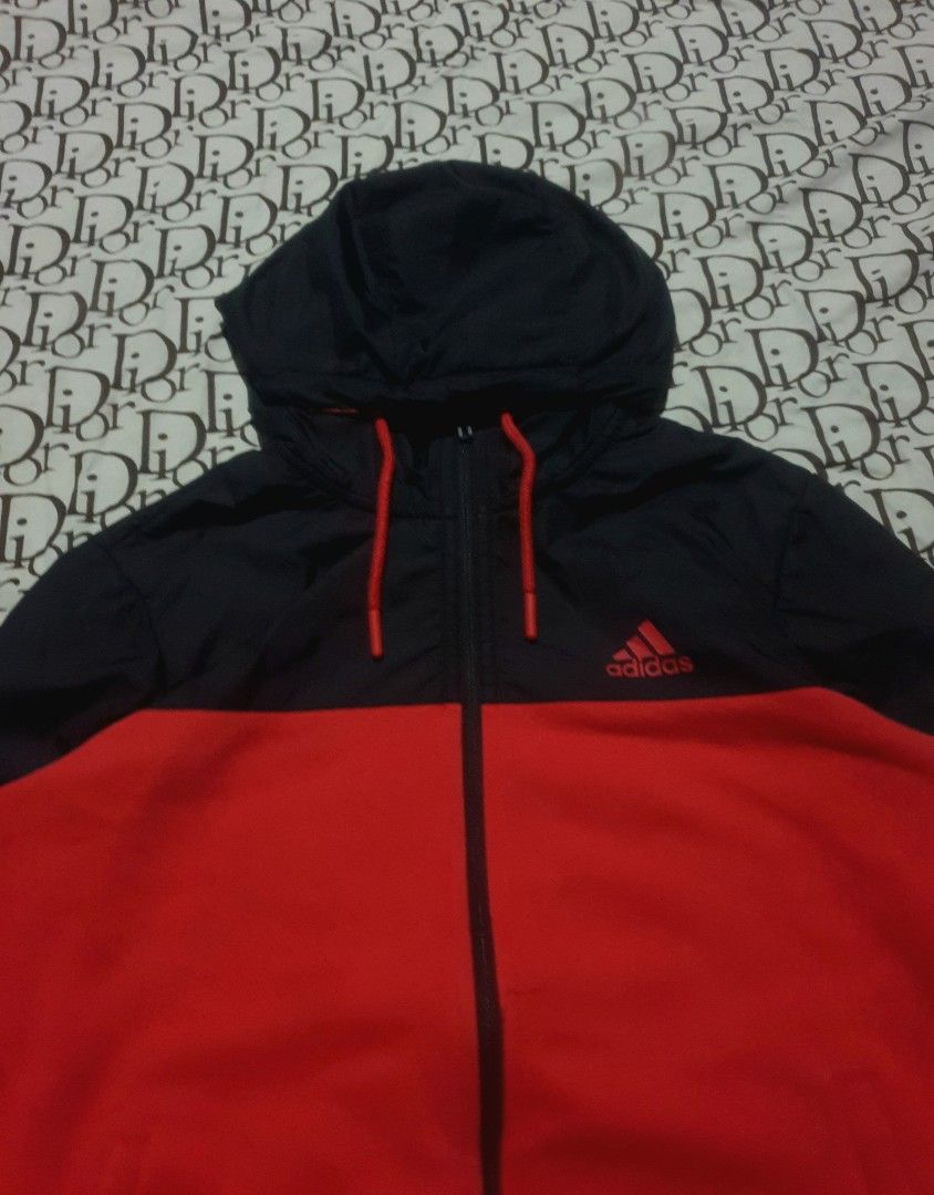Adidas windbreaker (Category: Coats, Jackets and Outerwear) located in San Fernando. Submitted by retro.district. (Listing ID 1470723397, Image 2). Description: - Adidas windbreaker 2 Tone - Size: Medium(20x27) - Condition: Excellent - No issue - Color Rate: 9.5/10.