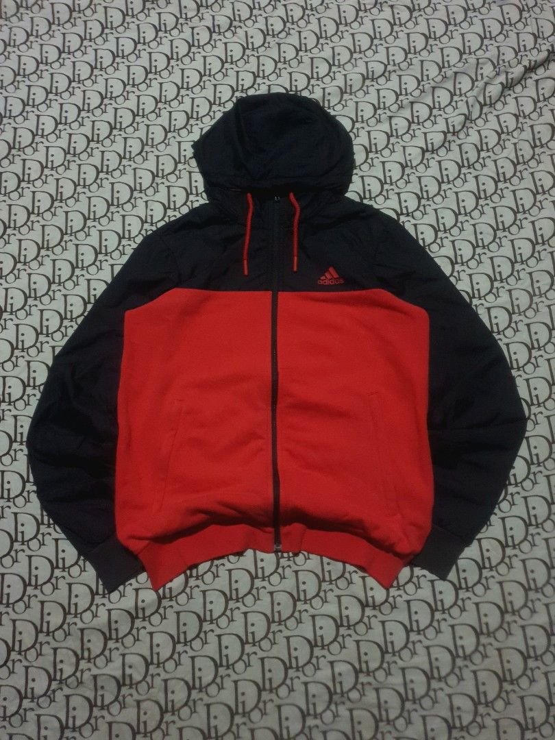 Adidas windbreaker (Category: Coats, Jackets and Outerwear) located in San Fernando. Submitted by retro.district. (Listing ID 1470723397, Image 1). Description: - Adidas windbreaker 2 Tone - Size: Medium(20x27) - Condition: Excellent - No issue - Color Rate: 9.5/10.