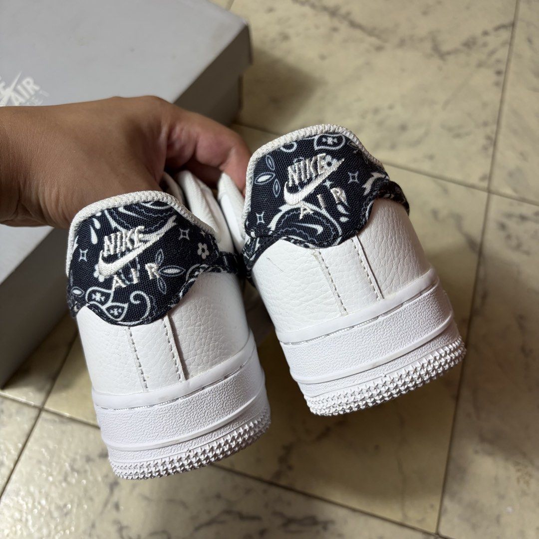 AF 1 “Black Paisley” (Category: Sneakers) located in Marikina City. Submitted by Primesole.mnl (Listing ID 1470592057, Image 3). Description: AF 1 “Black Paisley” (W) • Size: 7 Womens • Brandnew with isssue • ₱ 1,495 Only 📍 Marikina City Area 📩 DM for inquiries / reservation IG: Primesole.MNL FB: Primesole.mnl Disclaimer: Primesole.MNL is not affiliated with or endorsed by any of the brands posted. All trademarks and copyrights belong to their 
