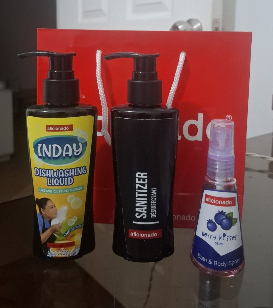 Aficionado set freebies (Category: Sanitizers & Disinfectants) located in Taguig. Submitted by welcome2myprelovedshop (Listing ID 1470661392, Image 1). Description: take this set if you buy worth 1k or more from my listing. hand sanitizer. cologne spray (sweet berry scent). dish washer soap. total is worth at least 300P.