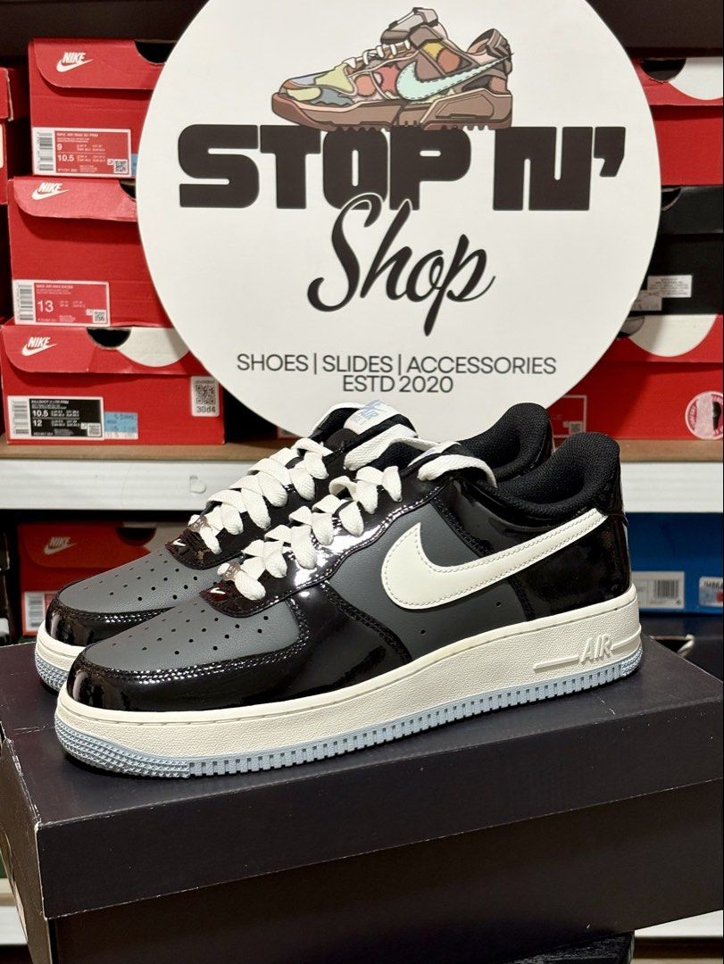 AIR FORCE 1 LOW 'BLACK IRON GREY PATENT' (Category: Sneakers) located in Makati City. Submitted by ilovestopnshop20 (Listing ID 1470574071, Image 3). Description: I N S T O C K🚨 AIR FORCE 1 LOW 'BLACK IRON GREY PATENT' Size Available: 9.5/10/12 US Men ✅NOW: ₱4,995 ❌SRP:₱7,595 ON HAND & READY TO SHIP! 📦 📍LOCATION: BRGY KARUHATAN, VALENZUELA CITY MOP • GCASH, BDO, BPI MOD • Lalamove, J&T Express, JRS, LBC COD or COP ALL ITEMS ARE BRANDNEW AND LE