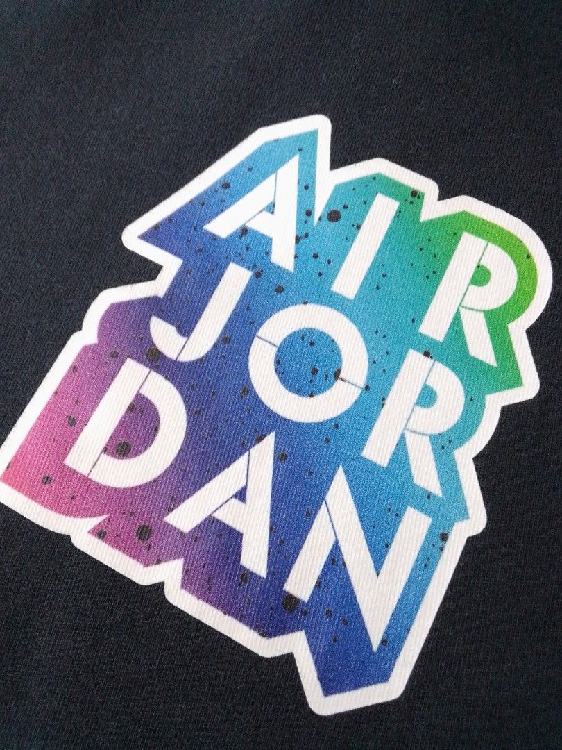 Air Jordan Graphic Tee Black (Category: Tshirts & Polo Shirts ) located in Manila. Submitted by jctclthng_2026 (Listing ID 1470618952, Image 2). Description: - Brand: Jordan - Color: Black Graphic Tee - Size: Tag M (Chest: 95cm, Height: 165-175cm) - Condition: Good pre-loved condition, pinhole, slightly unnoticeable..