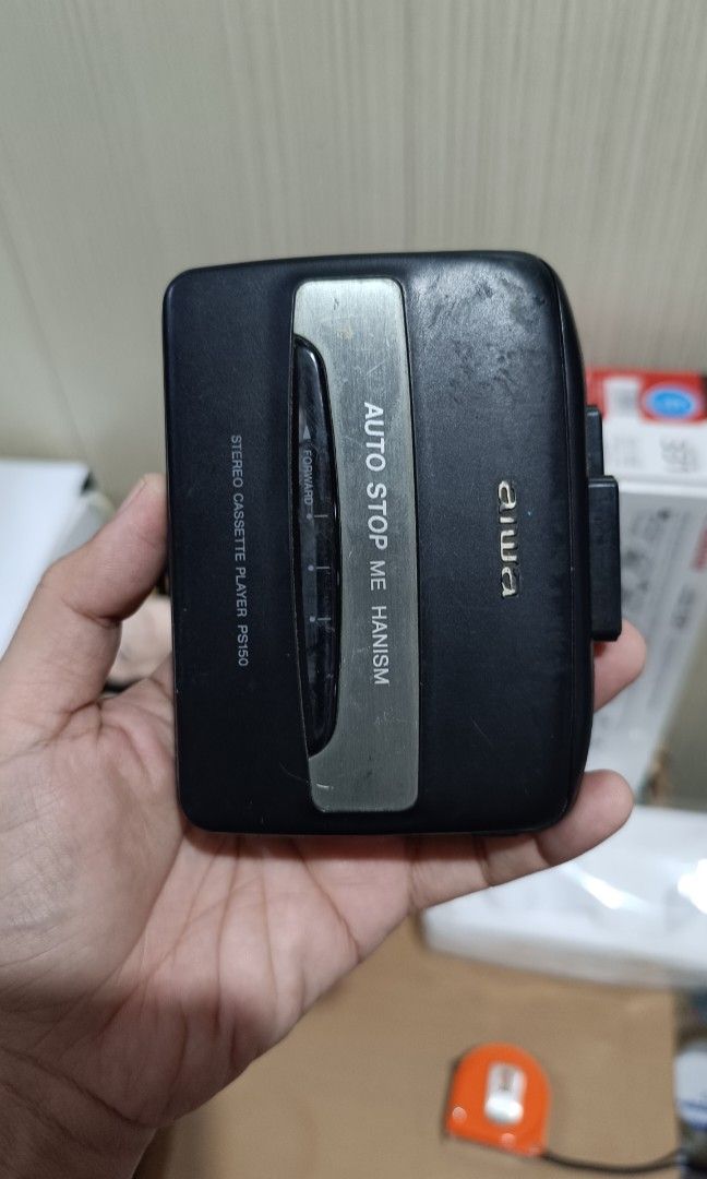AIWA PORTABLE CASSETTE PLAYER (Category: Portable Music Players) located in Midsayap. Submitted by macoy.picker (Listing ID 1470562349, Image 1). Description: With Power working cassette pero mabilis ang ikot selling as defective for restoration +sf Location: North Cotabato.
