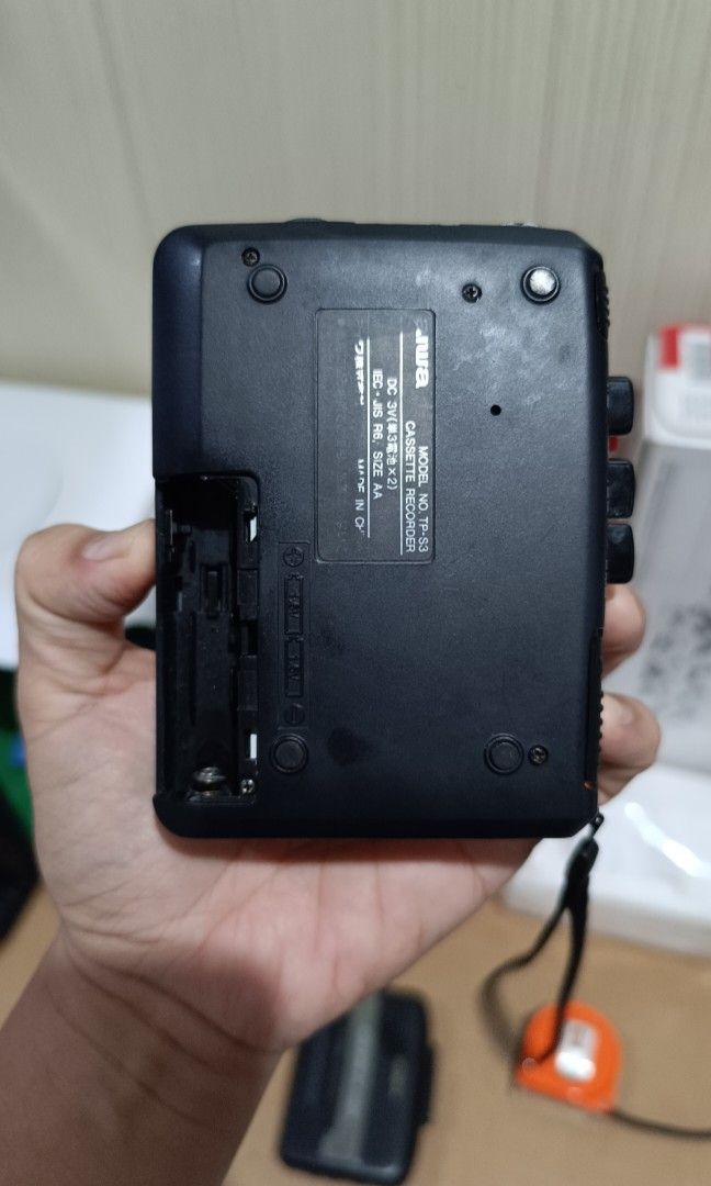 AIWA PORTABLE CASSETTE PLAYER (Category: Portable Music Players) located in Midsayap. Submitted by macoy.picker (Listing ID 1470562482, Image 2). Description: SELLING AS DEFECTIVE FOR RESTORATION +SF Location: North Cotabato.