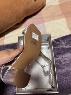 (Category: ) located in . Submitted by kikishikk (Listing ID 1470627447, Image 1). Description: .