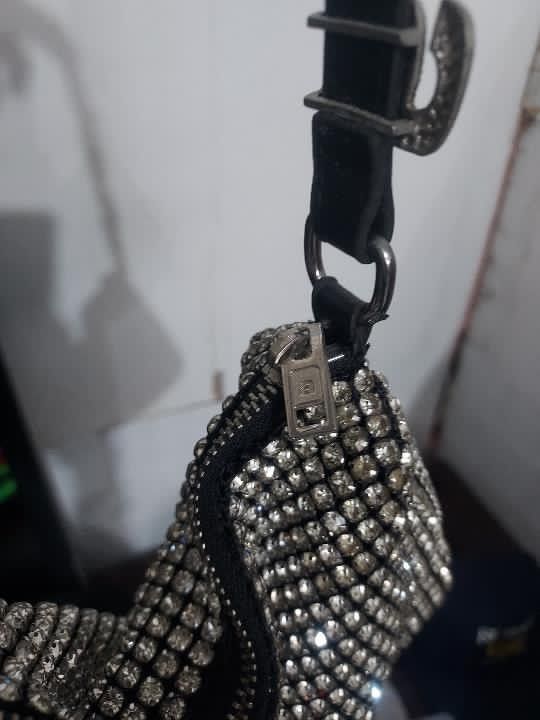 Alexander Wang Shoulder Bag (Category: Shoulder Bags) located in Caloocan City. Submitted by jayjayb1738 (Listing ID 1470740014, Image 3). Description: .