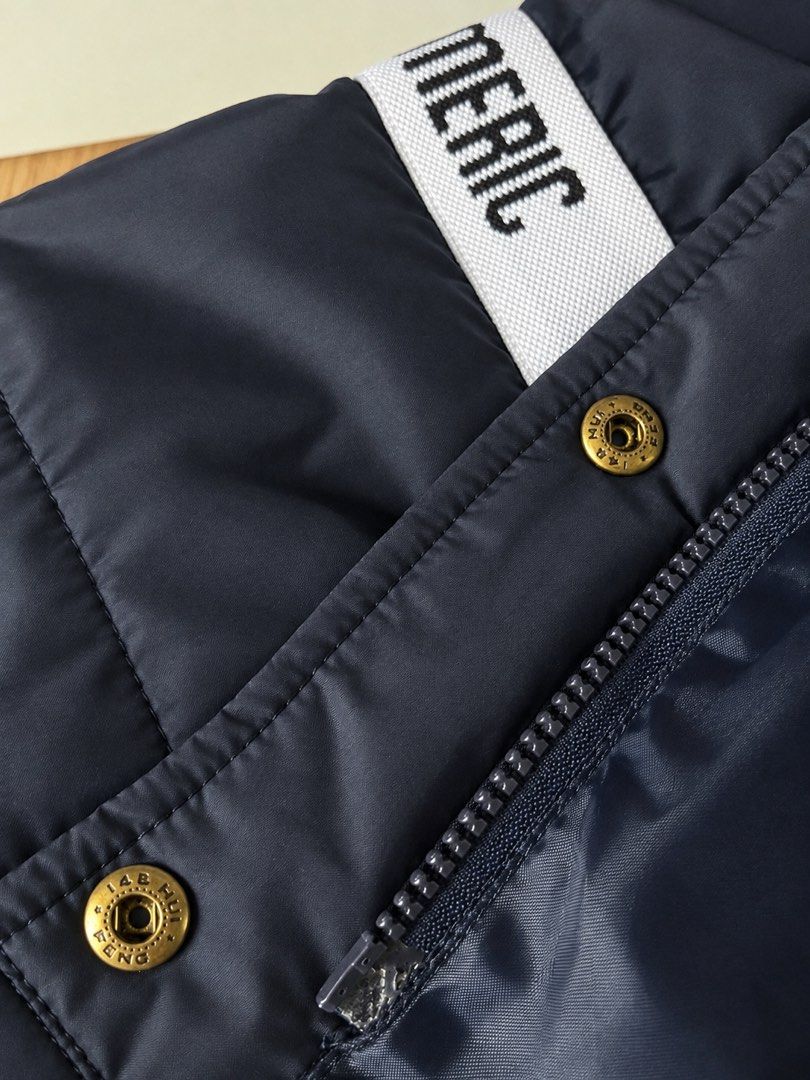 ALPHAMERIC Padded/Puffer Insulated Jacket (Category: Coats, Jackets and Outerwear) located in Manila. Submitted by manifestd (Listing ID 1470740692, Image 3). Description: ALPHAMERIC Padded/Puffer Insulated Jacket – Navy Blue ✔️ Thick and insulated, removable hood ALPHAMERIC logo bands all around ✔️ XL to 2XL 25” x 25” ✔️ Two large front flap pockets ✔️ No issue, 10/10 condition, like new ✔️J&T/Lalamove ready.