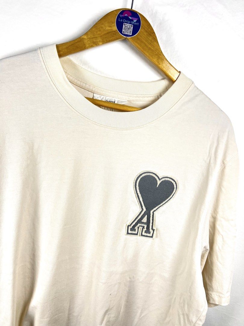 ‎“AMI PARIS” DE COUER CARPET LOGO TEE (Category: Tshirts & Polo Shirts ) located in Taguig. Submitted by ldm.ph (Listing ID 1470726615, Image 3). Description: ‎(LDM-C-0273) ‎Size:ACTUAL FIT:XL-XXL ‎Dimensions ‎Inches width:25 ‎Inches length:29 ‎Condition: EXCELLENT ‎Color rate:9.5 ‎Flaws:repaired pinhole ‎(READY TO WEAR) .