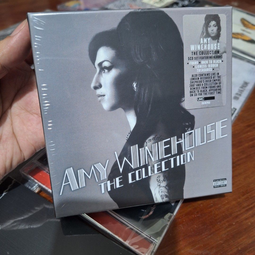 Amy Winehouse 5cd boxset (Category: CDs & DVDs) located in Caloocan City. Submitted by collectionsitems (Listing ID 1470657739, Image 1). Description: Welcome to our shop KEY NECTION A DISCTION MUSIC AND VIDEO STORE! 👝Posted items are on hand. 💿🎧🎵💽🎷📽🎥 CD'S / DVD's Books & VINYL are all imported made in uk our local opm album and original in mint to nearmint & unsealead sealed brand new 🛒Pls add to cart to check stocks availability. 💵We 
