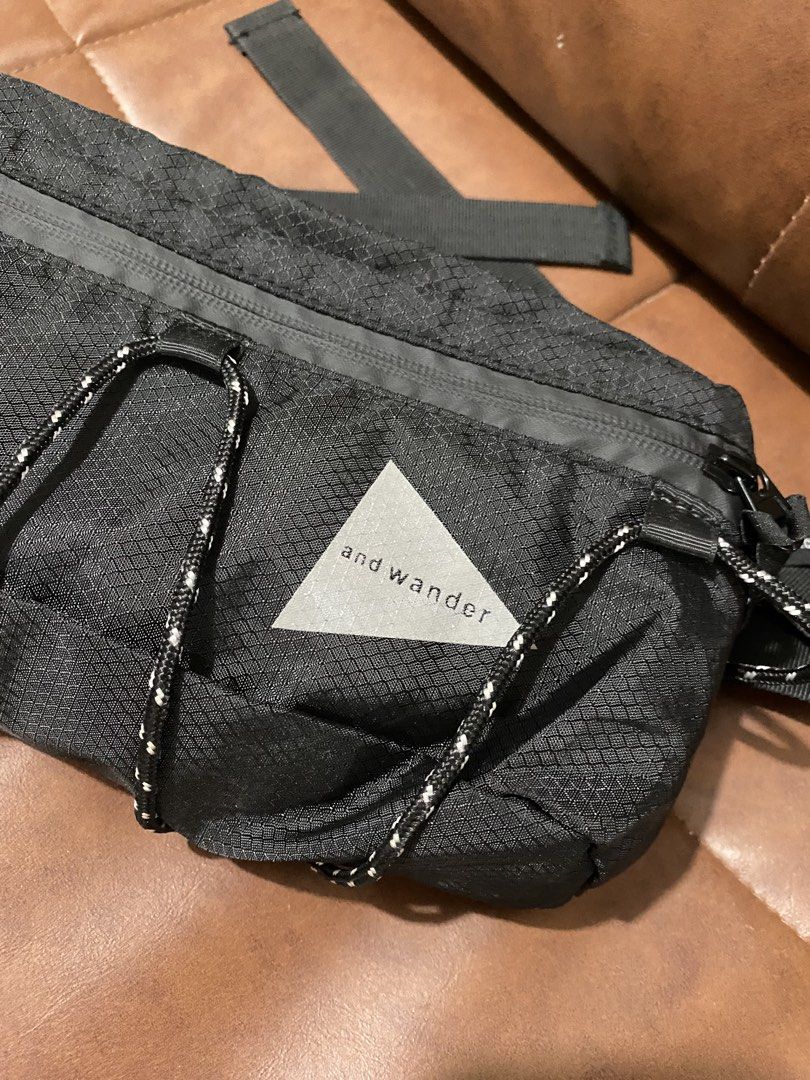 And Wander waist bag (Category: Belt bags, Clutches and Pouches) located in Calamba. Submitted by willpay.asap (Listing ID 1470669895, Image 3). Description: And Wander waist bag Excellent condition | no issue perfect for running | convenient 🏷️950.