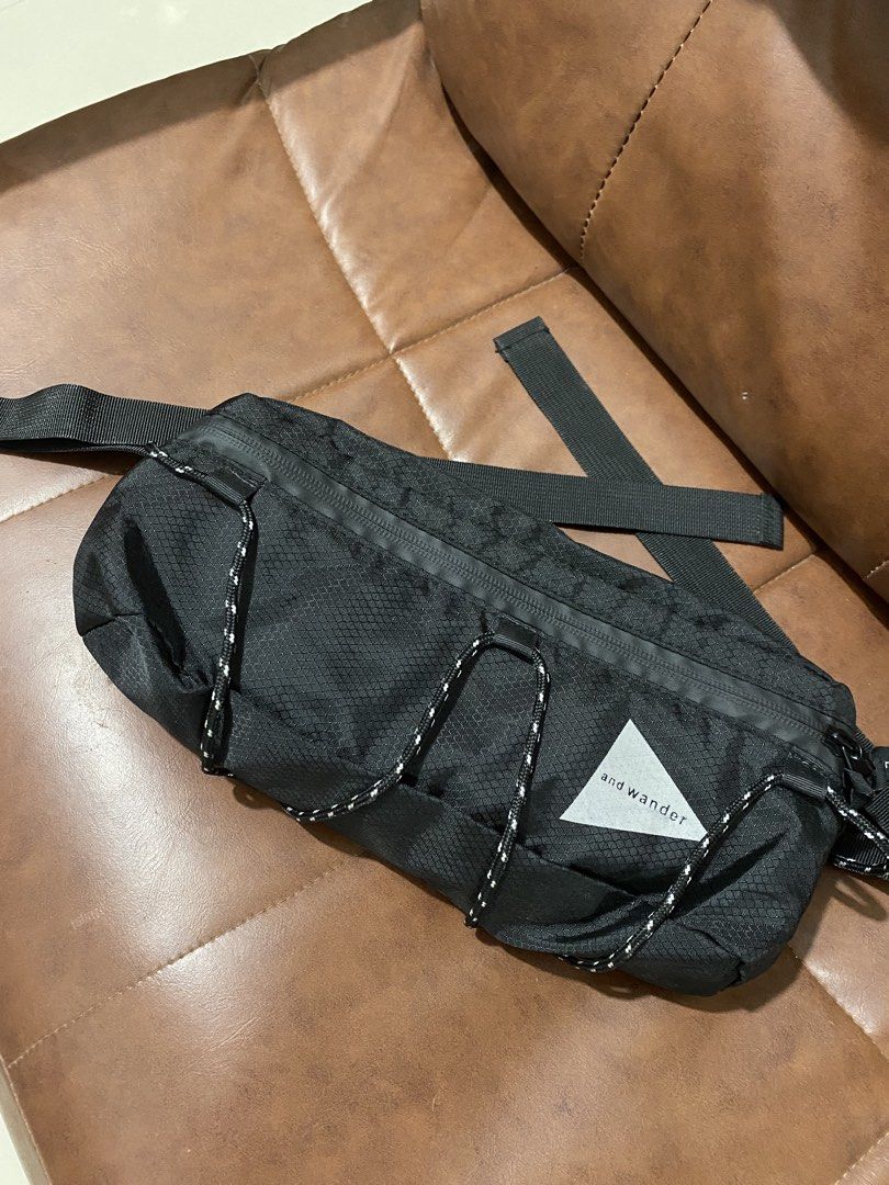 And Wander waist bag (Category: Belt bags, Clutches and Pouches) located in Calamba. Submitted by willpay.asap (Listing ID 1470669895, Image 2). Description: And Wander waist bag Excellent condition | no issue perfect for running | convenient 🏷️950.