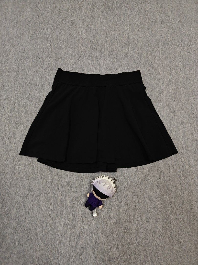 ANDAR SKIRT (Category: Activewear) located in Bacolod City. Submitted by yobibstuffs (Listing ID 1470643903, Image 1). Description: ANDAR SKIRT SIZE: 2 DIMENSIONS WAISTLINE: 26-28 LENGTH: 13 GOOD CONDITION NEED WASH 🧼🫧 PRICE: 699+SF OUTSIDE BACOLOD CITY 🏙️ 🌆 PM ME! 📥📥📥.