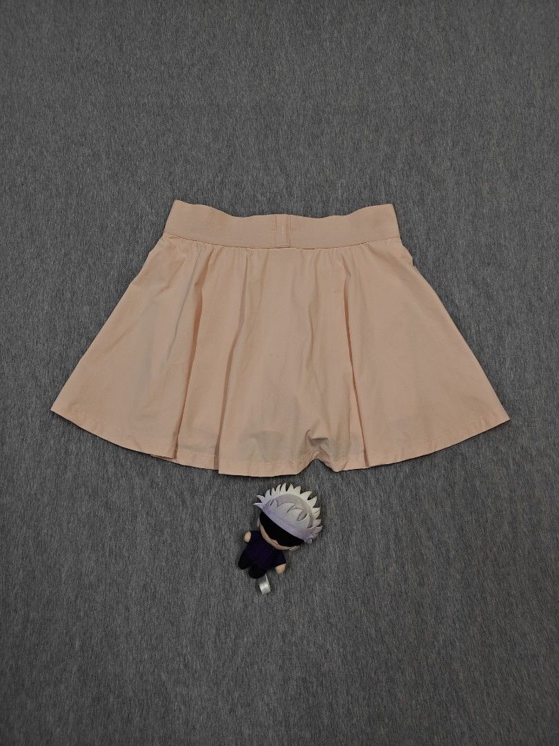 ANDAR SKIRT (Category: Activewear) located in Bacolod City. Submitted by yobibstuffs (Listing ID 1470644252, Image 3). Description: ANDAR SKIRT SIZE: 2 DIMENSIONS WAISTLINE: 26-28 LENGTH: 13 GOOD CONDITION NEED WASH 🧼🫧 PRICE: 699+SF OUTSIDE BACOLOD CITY 🏙️ 🌆 PM ME! 📥📥📥.