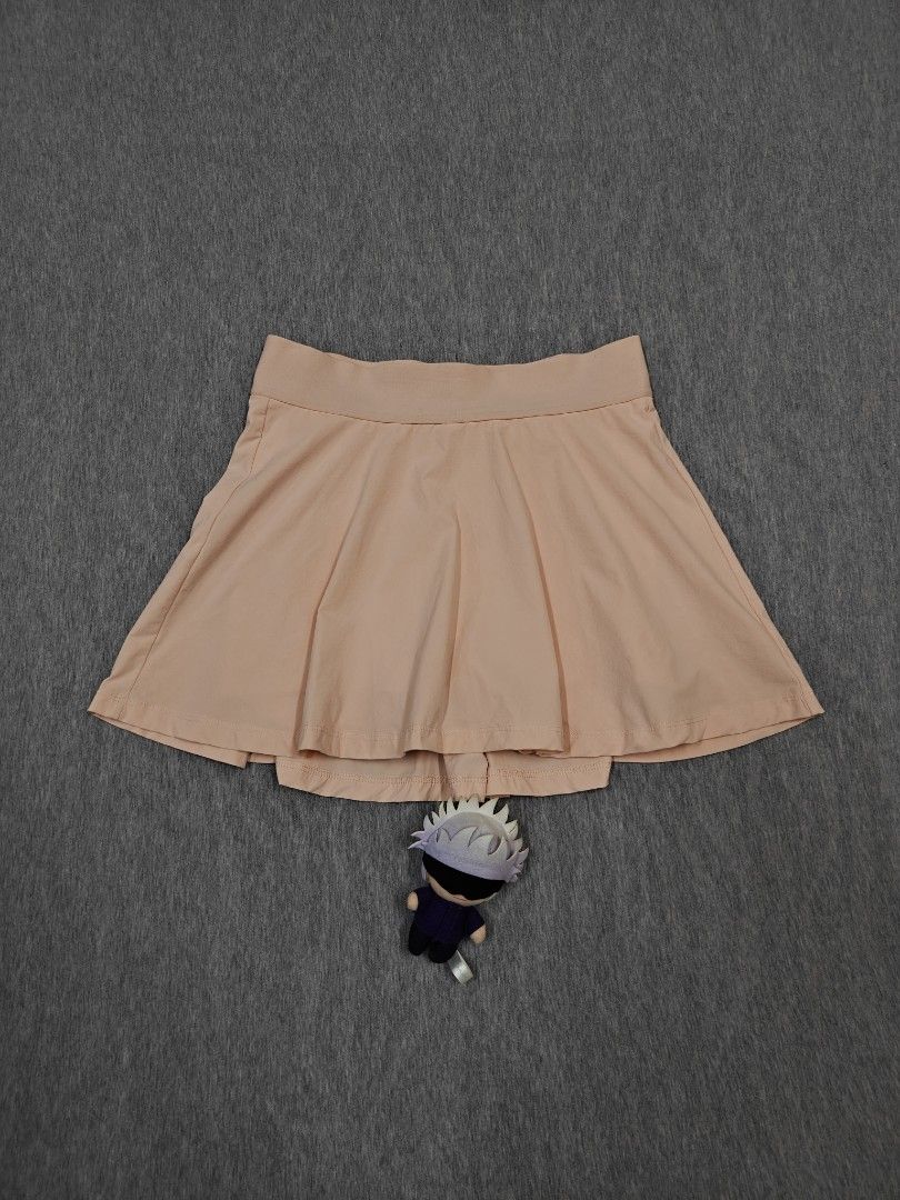 ANDAR SKIRT (Category: Activewear) located in Bacolod City. Submitted by yobibstuffs (Listing ID 1470644252, Image 1). Description: ANDAR SKIRT SIZE: 2 DIMENSIONS WAISTLINE: 26-28 LENGTH: 13 GOOD CONDITION NEED WASH 🧼🫧 PRICE: 699+SF OUTSIDE BACOLOD CITY 🏙️ 🌆 PM ME! 📥📥📥.