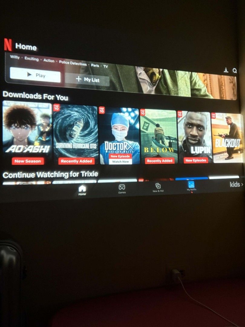Android Projector (Monoz A10) (Category: Projectors) located in Quezon City. Submitted by trixiem183 (Listing ID 1470681188, Image 3). Description: 🔥ANDROID PROJECTOR🔥 📽️ MONOZ A10 Android Edition Projector ✅ Good condition — no issues ✅ Used only twice ✅️ Projector for presentations ✅️ Android Apps (Youtube, Netflix, Etc.) ✅ 720P HD resolution (1280 × 720) ✅ Supports Android & iOS screen mirroring ✅ Built-in Bluetooth 5.0 ✅ Projection size: 3