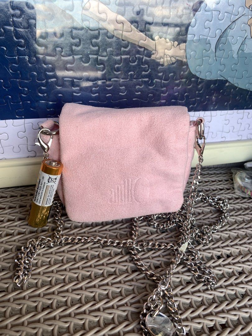 Anillo Mini Pink Bag (Category: Shoulder Bags) located in Manila. Submitted by macks_toys (Listing ID 1470710265, Image 1). Description: 📌You may send DM for your inquiries. ✨KINDLY CHECK EACH DETAILS✨ 🔳 From Japan/UK Surplus items 🔳 Just needs wash due to dust 🔳 Manage your expectations since it’s preloved and from Surplus Items 🔳 WYSIWYG ✨ Thank you! ✨.
