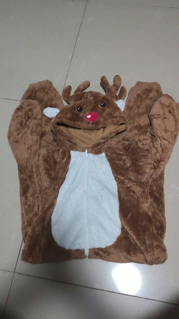 Animal costume (Category: Sets or Coordinates) located in Cavite. Submitted by nobledeer_10a275_598 (Listing ID 1470661193, Image 1). Description: - Super soft and warm plush material, perfect for cozy days at home - Fun hooded designs featuring cute character faces (reindeer, panda, dinosaur, cow, bunny, and chicken) - Convenient front zipper closure for quick and easy changing - Great for lounging, sleepovers, or costume parties - Multiple fun 