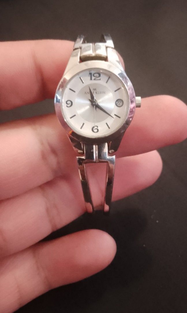Anne Klein Vintage Silver Bangle Watch (Category: Luxury Watches) located in Manila. Submitted by goodfella1998 (Listing ID 1470592204, Image 1). Description: Original. Money back guaranteed. Once lang nagamit para sa kasal. For sure buyers only..