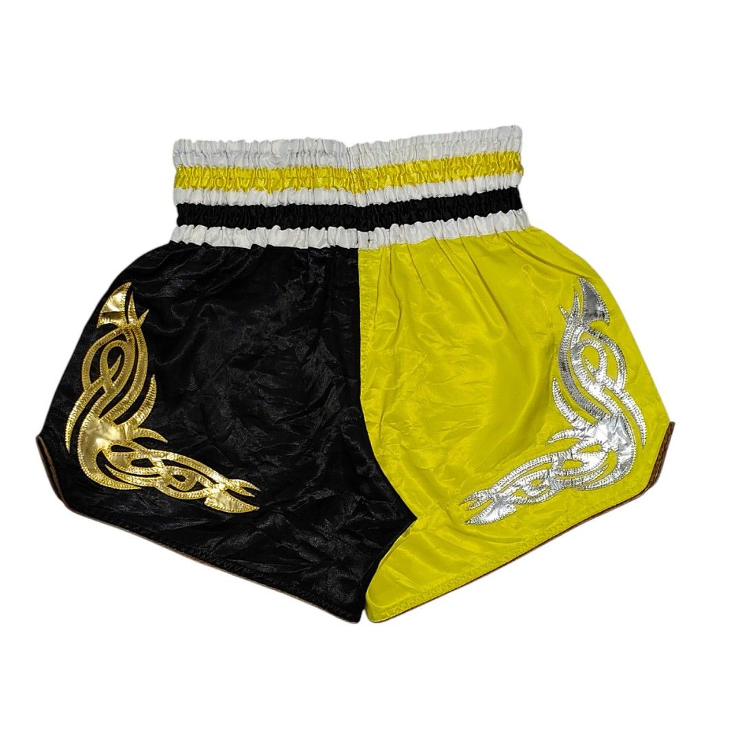 AnotherBoxer Muay Thai Shorts Two-Tone (Category: Shorts) located in Angeles City. Submitted by thriftrawph (Listing ID 1470713283, Image 3). Description: - official anotherboxer product from thailand excellent condition & color rate, no issue size: L waist: 28-34 length: 14 available thru dm [<3] please ensure the item fits you or the recipient. color may vary slightly due to lighting. refunds/returns accepted only for valid reasons.