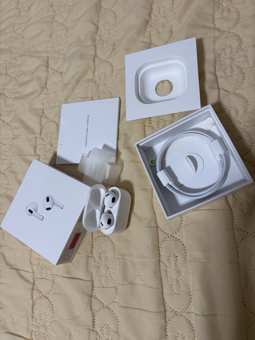 Apple AirPods 3rd Generation with Charging Case (Category: Headphones & Headsets) located in Manila. Submitted by pinkdolphinuuu (Listing ID 1470638946, Image 2). Description: - Authentic Apple AirPods 3rd Generation with original retail box - Includes charging case, lightning cable, and documentation - Fully functional with spatial audio and automatic ear detection - Excellent sound quality and minimal handling signs - Ready to pair and use imme