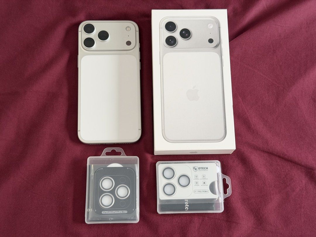 Apple iPhone 17 Pro Max Silver 512GB (Category: iPhone 17 Series) located in Manila. Submitted by blitz89 (Listing ID 1470617873, Image 3). Description: For sale: Factory Unlocked Apple iPhone 17 Pro Max Silver 512GB Brand: Apple Model: iPhone 17 Pro Max Capacity: 512GB Condition: 10/10 (no scratches whatsoever) Network: Factory Unlocked Battery Health: 91% (can be replaced in HK Apple Store) Cycle Count: 390 Inclusions: complete (iPhone, box, un