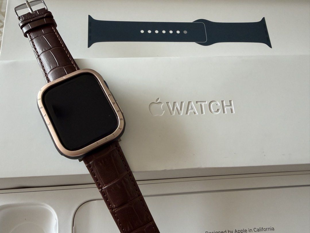 Apple watch 7 (Category: Wearables & Smart Watches) located in Makati City. Submitted by jaysales888 (Listing ID 1470593770, Image 2). Description: Original Apple watch 7, complete with charger and box. Free casetify protector, extra casetify strap, and leather strap..