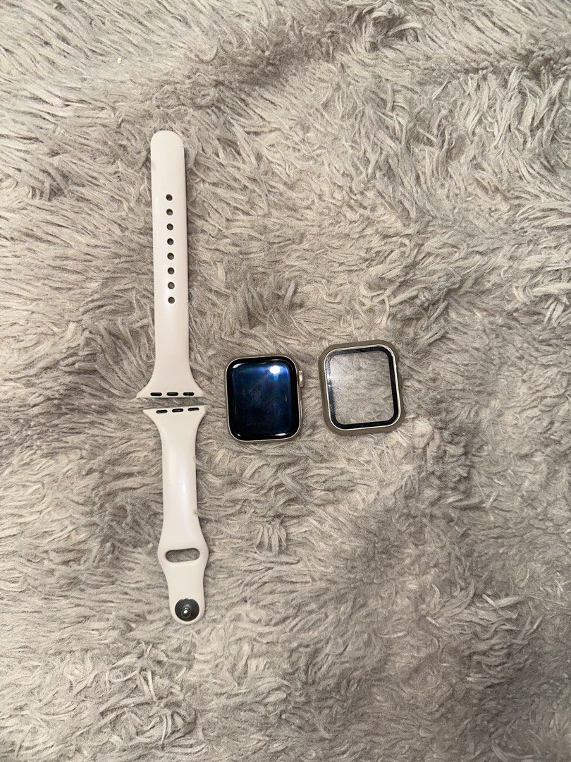 Apple Watch SE 2nd Generation w/ charger (Category: Wearables & Smart Watches) located in San Fernando. Submitted by calieur (Listing ID 1470621964, Image 2). Description: Apple Watch SE 2nd w/ Original Charger — Have small scratch on the screen — Without Box — Original Strap — Original Charger — 91% Battery Health — Free Straps price can negotiate Location: San Fernando, Pampanga.