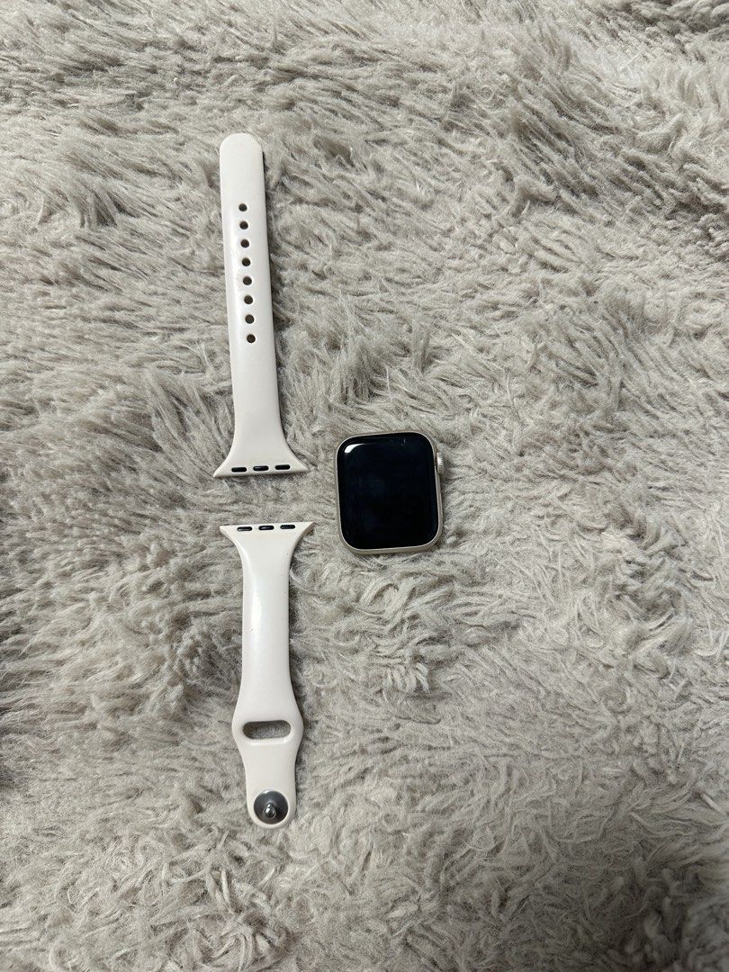 Apple Watch SE 2nd Generation w/ charger (Category: Wearables & Smart Watches) located in San Fernando. Submitted by calieur (Listing ID 1470621964, Image 1). Description: Apple Watch SE 2nd w/ Original Charger — Have small scratch on the screen — Without Box — Original Strap — Original Charger — 91% Battery Health — Free Straps price can negotiate Location: San Fernando, Pampanga.