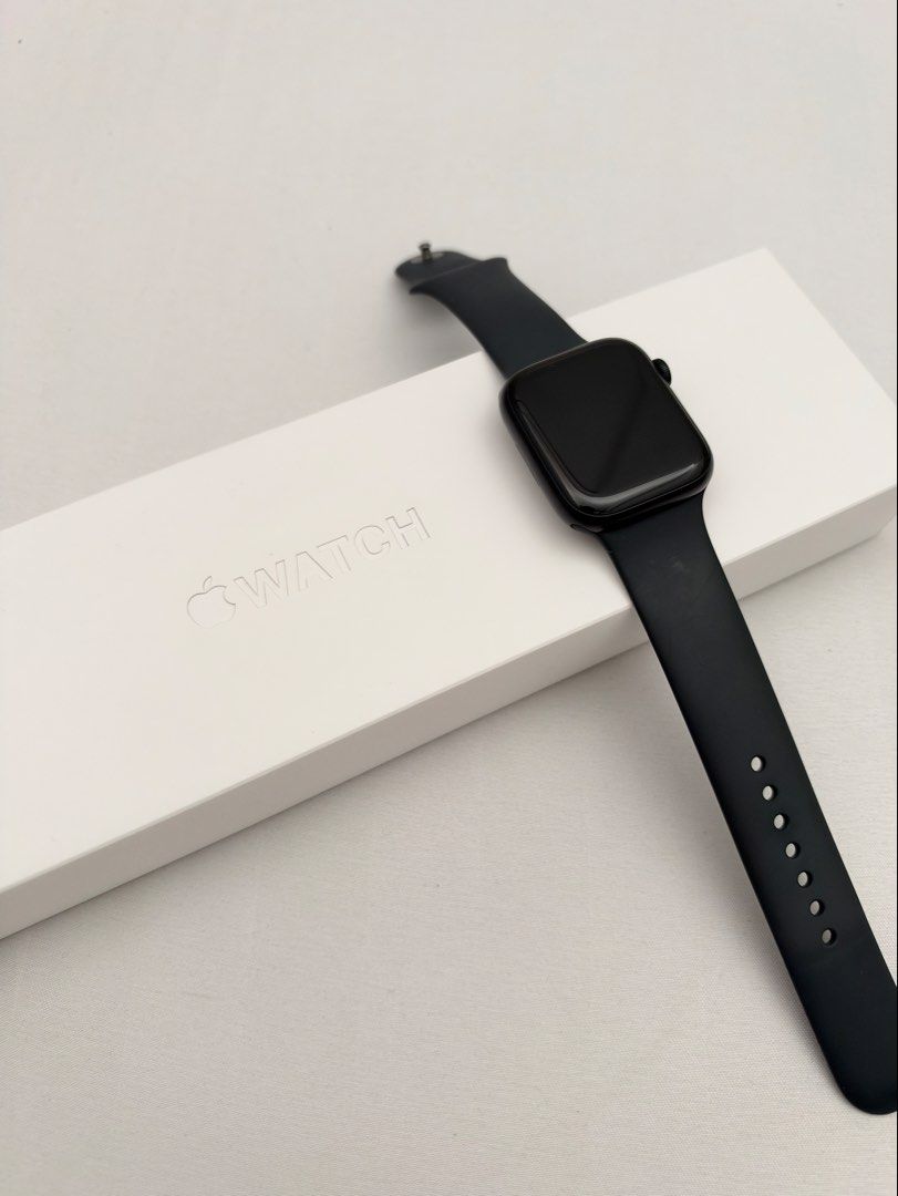 Apple Watch Series 8 (45mm) Midnight GPS (Category: Wearables & Smart Watches) located in Angeles City. Submitted by tamm09 (Listing ID 1470624054, Image 2). Description: 🌃 Midnight Aluminum Case | GPS Model Midnight Sport Band Inclusions: * Original Apple Watch Series 8 (45mm) * Midnight S/M & M/L Sport Bands * Original charger with charging dock * Complete original packaging Condition: Pre-loved with cosmetic flaws/signs of usage. 📍 RFS: not 