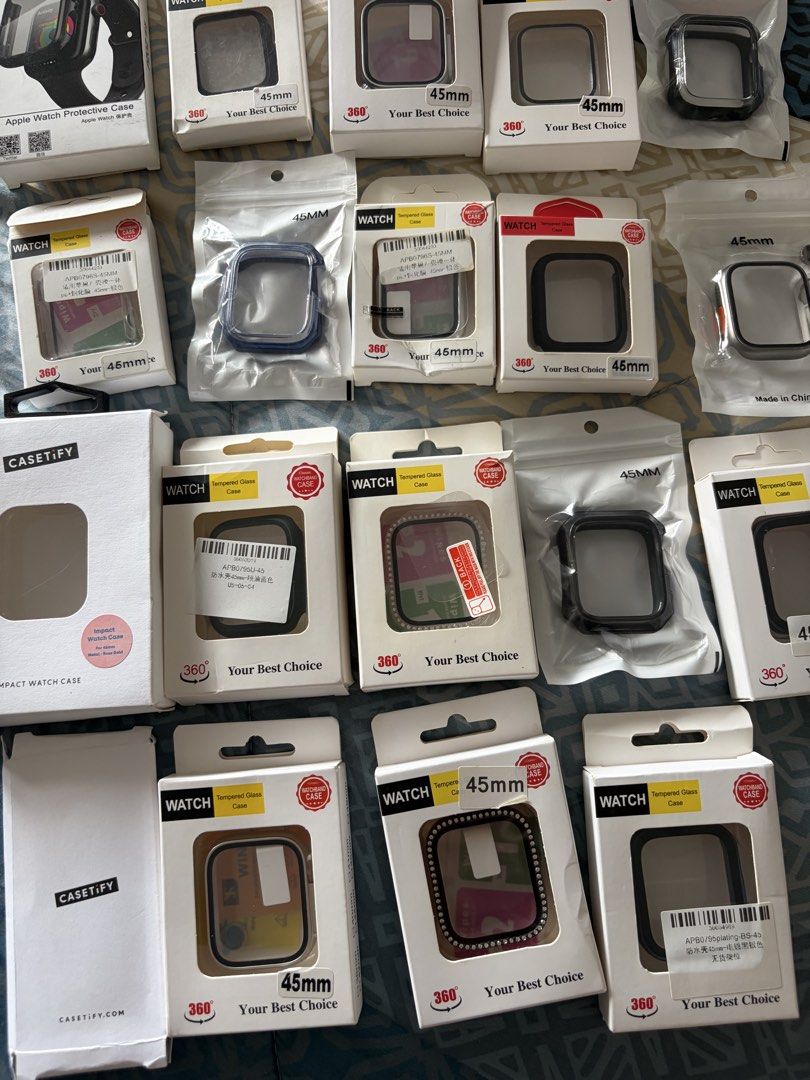 Apple watch straps and screen protector (Category: Wearables & Smart Watches) located in Makati City. Submitted by jaysales888 (Listing ID 1470594292, Image 3). Description: Apple watch straps and screen protector.