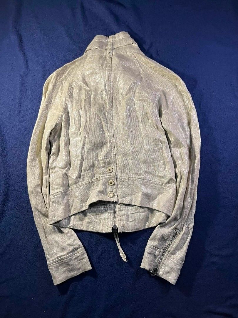 Archive Moto jacket ARMANI EXCHANGE (Category: Coats, Jackets and Outerwear) located in Zamboanga. Submitted by abubazir7 (Listing ID 1470726796, Image 2). Description: Archive Armani Exchange Vintage Moto Biker Jacket features a light gray/cream washed aesthetic, a double-zip front closure, zippered cuffs, a stand-up collar, and detailed snap-button flap chest pockets early-2000s Y2K utilitarian and cyber-grunge styles. Dimes Length " front 23 B