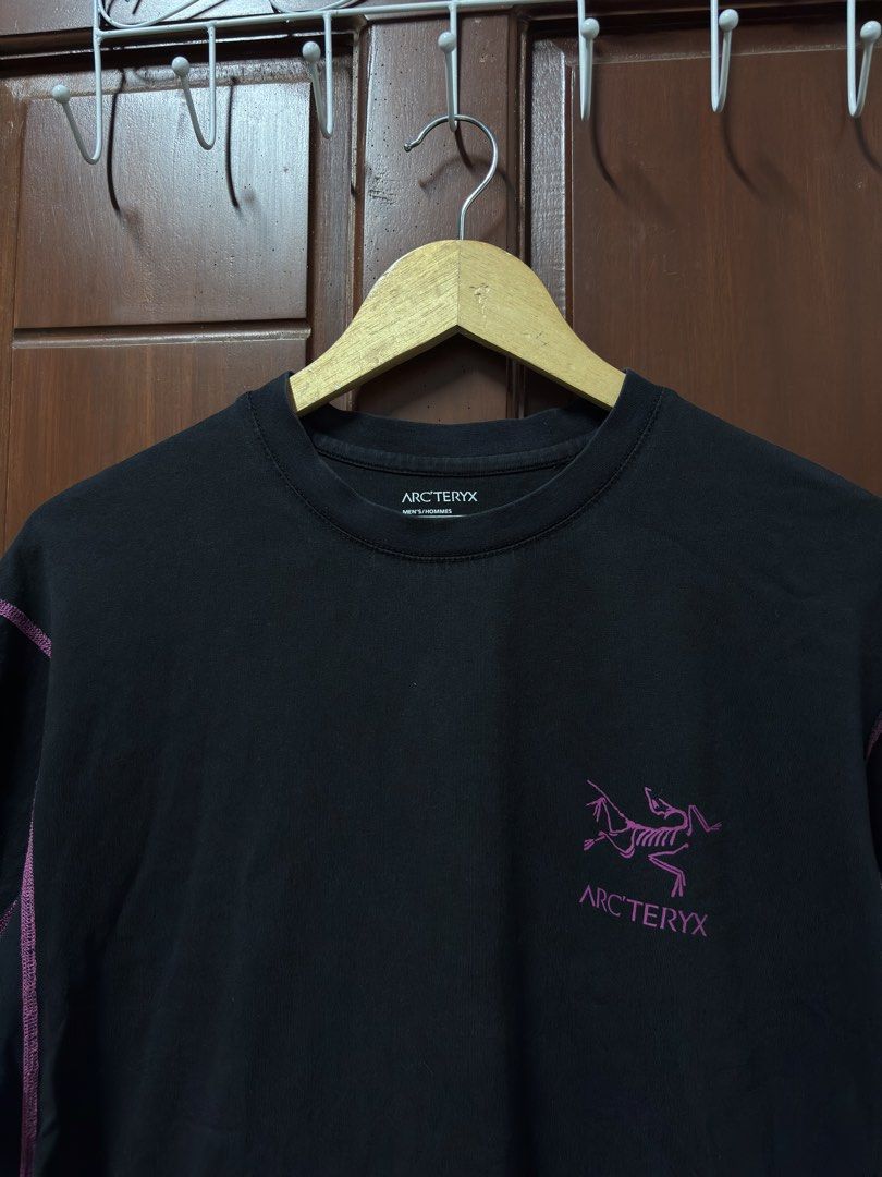Arc’teryx Shirt (Category: Tshirts & Polo Shirts ) located in Davao. Submitted by workmensph (Listing ID 1470575953, Image 3). Description: Size Large 21” x 27” Excellent Condition.