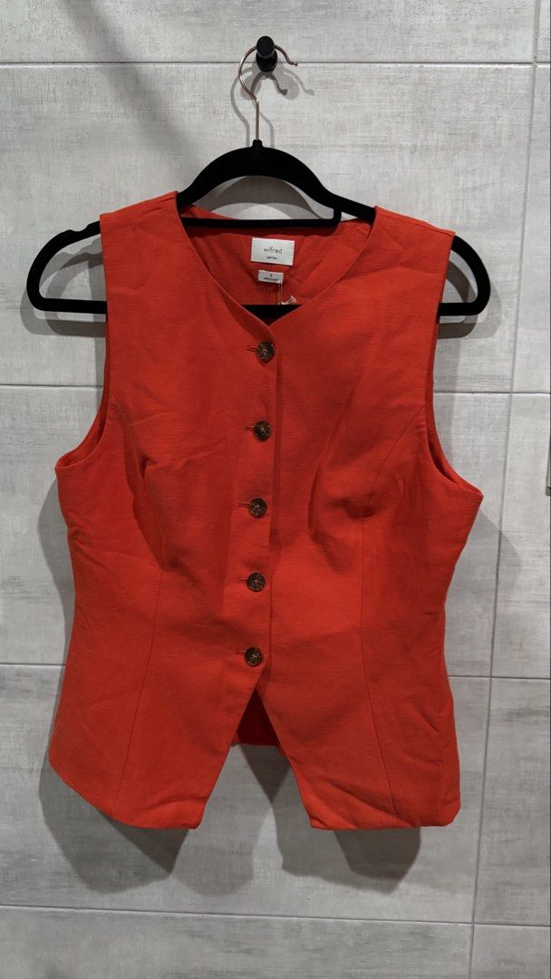 Aritzia Regal Vest Top (Category: Blouses) located in Cagayan de Oro. Submitted by christineeealexis (Listing ID 1470662041, Image 2). Description: Aritiza Regal Vest Top in Poppy Red Retails for 118USD 7.5k ++ BNWTG RSF: Decluttering Fits Med Frame +sf.