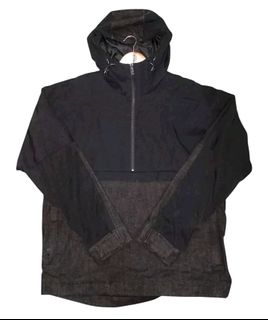 (Category: ) located in . Submitted by clothingselection (Listing ID 1470565596, Image 1). Description: .